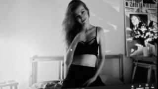  JACK OFF VID GIG with Magdalena Dwurzyńska BARE - Lockdown (2020) - POV tits