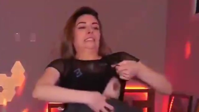 Alinity Stripping Herself Video